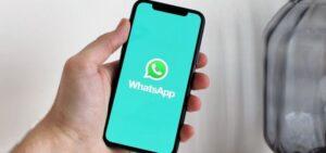 WhatsApp akan Kembalikan Status Teks?