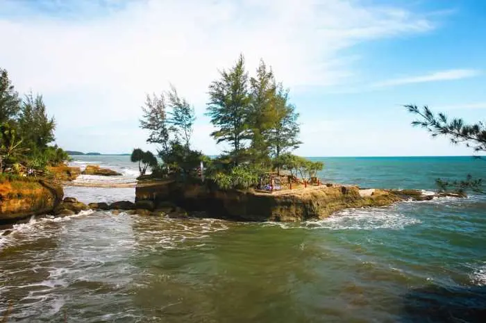 Pantai Sungai Suci Bengkulu